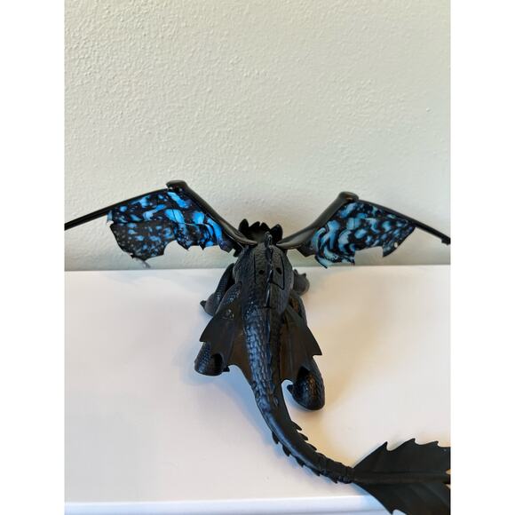 Dreamworks Dragons Toothless Deluxe Dragon * No Lights or Sounds - Picture 2 of 10